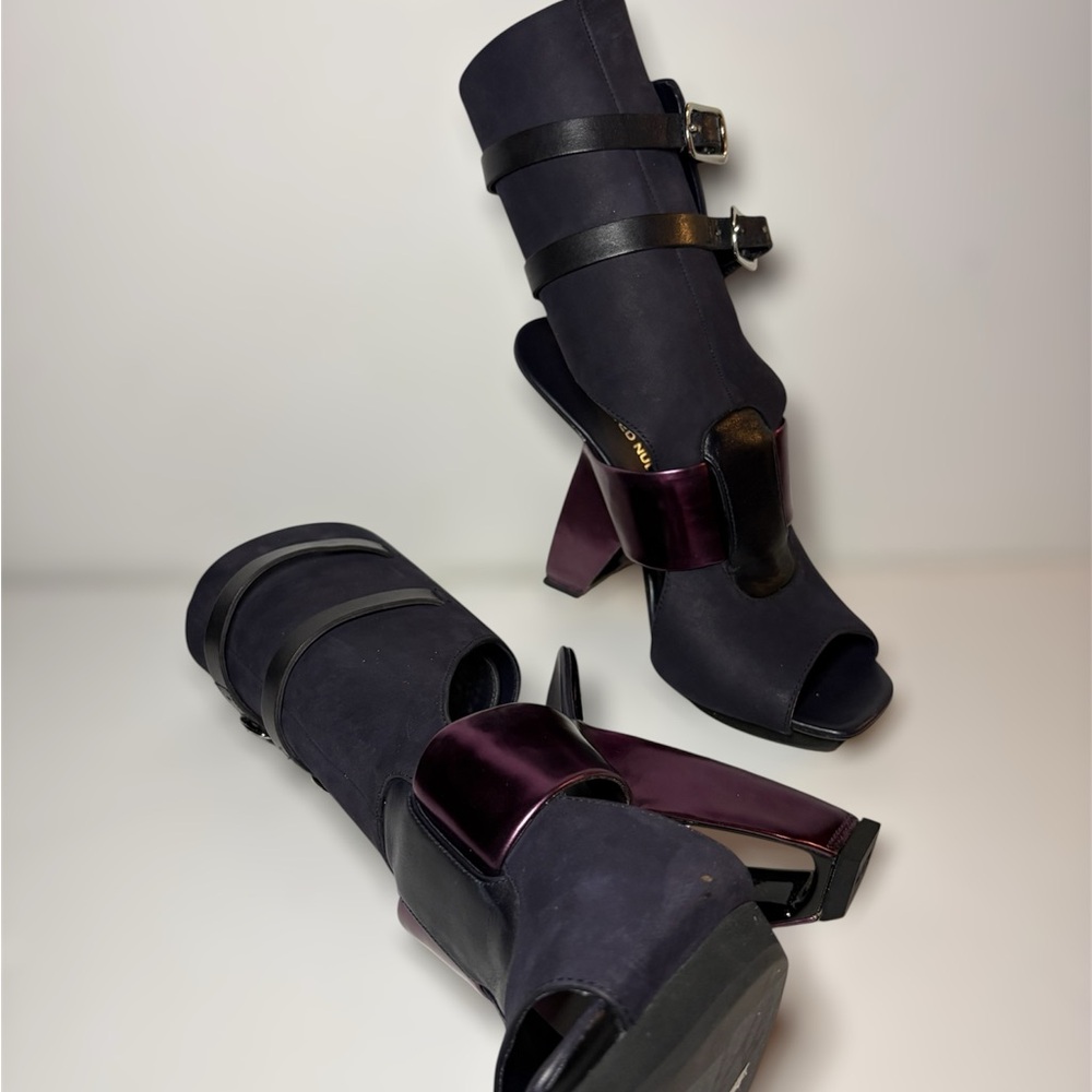 United Nude Ulta Loop Sandals - Picture 2 of 3